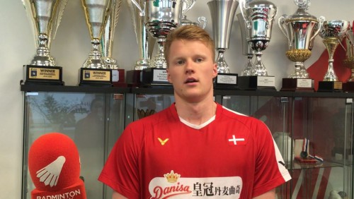 比赛中站出 比赛中站出